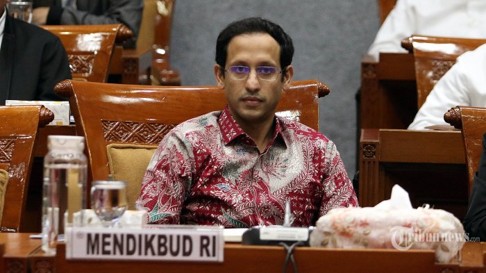 Mendikbud Nadiem Makarim Ngaku Baru Tahu Akses Internet Tidak Merata di Indonesia, HNW: Ke Mana Saja Dia? 