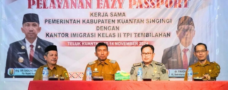 Bupati Kuansing Buka Pelaksanaan Program Eazy Passport di Telukkuantan