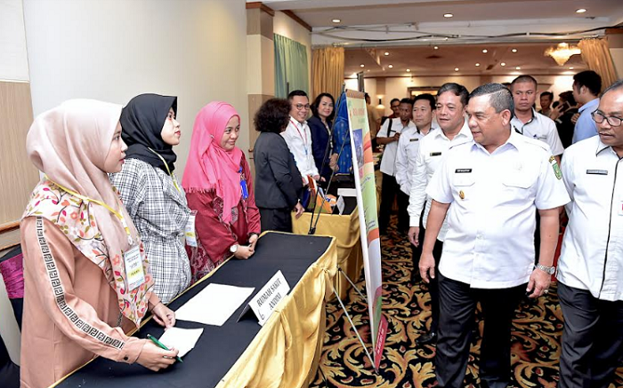 1.200 Pencaker Datangi Hari Pertama Riau Job Fair