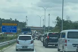 Antispiasi Kemacetan Puncak Arus Balik Libur Idulfitri di Riau, Semua Loket Pintu Tol Dibuka