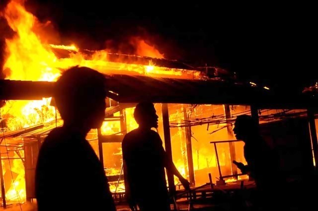 Gara-gara Kasur Terbakar, Rumah Warga di Mandau Nyaris Jadi Abu