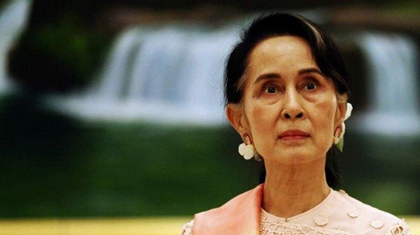 Pemimpin Myanmar Aung San Suu Kyi dan Presiden  Win Myint Ditahan!