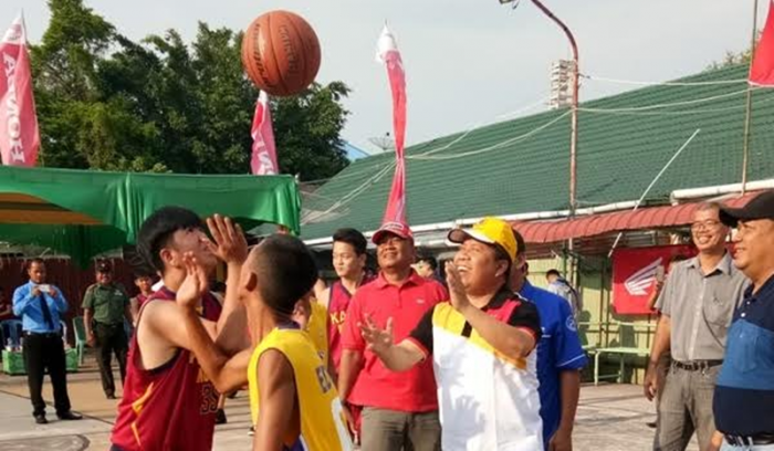 Bupati Irwan Buka Liga Basket Remaja 2018