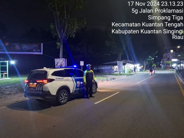 Satlantas  Polres Kuansing Patroli Blue  Light
