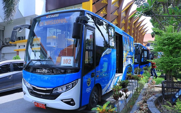 Stok Terbatas, Setiap Bus Vaksin Keliling Hanya Bisa Layani 200 Warga Sehari