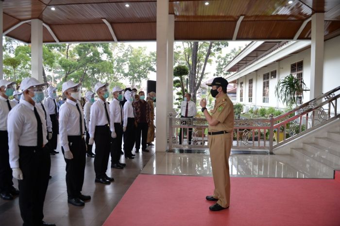 Gubri Lepas Keberangkatan Calon Praja IPDN Angkatan XXXI Asal Riau 