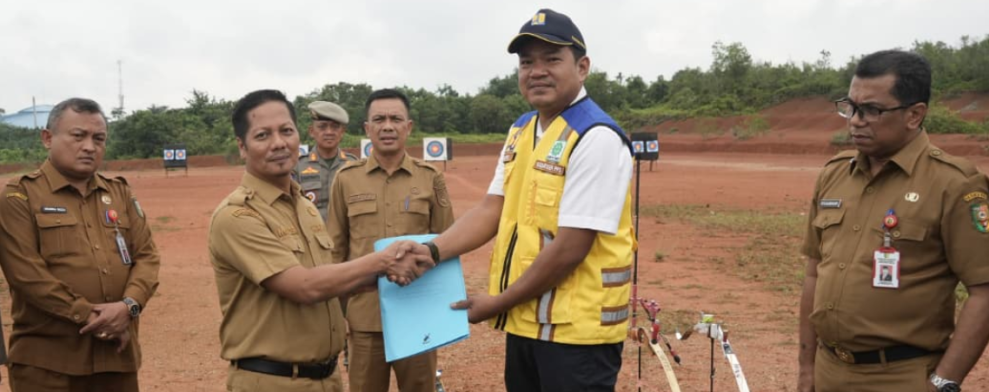 Sekolah Rakyat Segera Dibangun Awal 2026, Pemkab Kuansing Resmi Serahkan Lahan