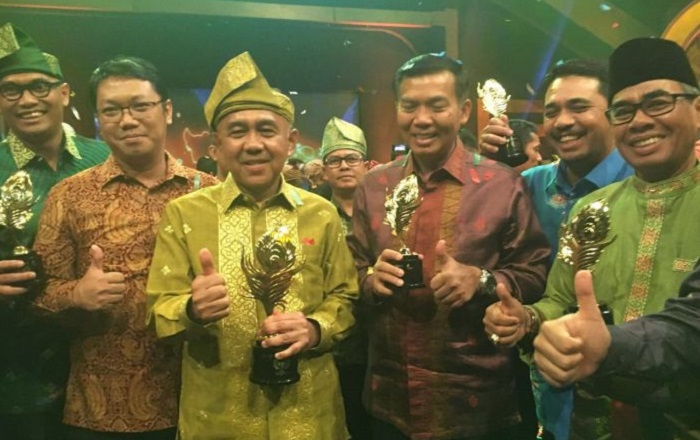 LUAR BIASA...Borong Tujuh Gelar Juara, Riau Juara Umum Anugerah Pesona Indonesia 2017