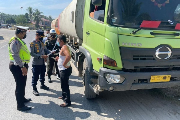 WOW... 1.800 an Truk ODOL Ditilang Sepanjang Tahun 2022 Ini
