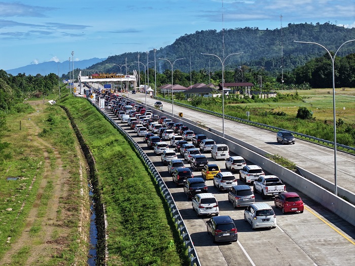 2,9 Juta Kendaraan Lintasi Tol Trans Sumatera Saat Arus Mudik dan Balik Idulftri 2025
