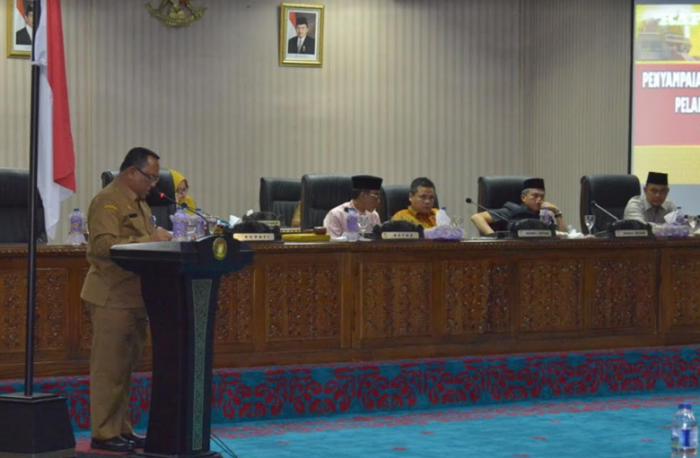 Pemkab Kampar Sampaikan Laporan Pertanggungjawaban Pelaksanaan APBD 2017