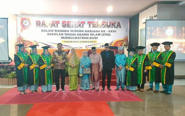 71 Mahasiswa STAI Hubbulwathan Duri Diwisuda