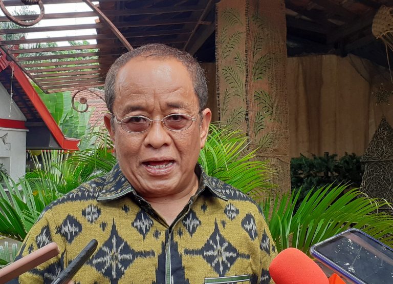 49 TKA dari China Datang, Said Didu Meradang, “Tiap Kali Baca Berita dan Lihat Video, Darah Saya Mendidih”