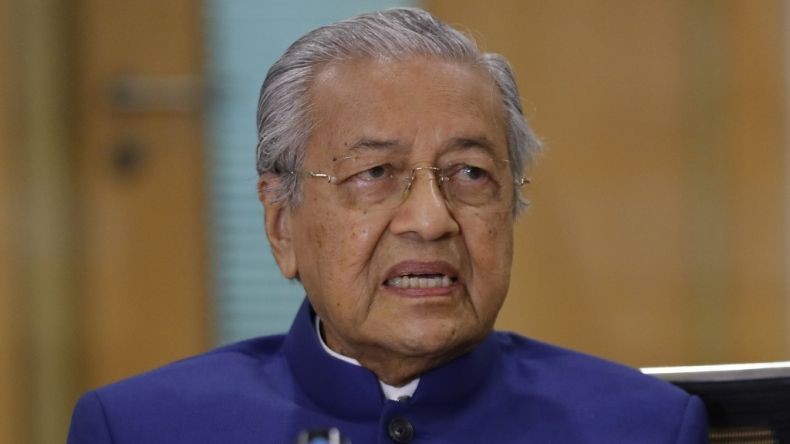 Kecam Presiden Emmanuel Macron, Mahathir Mohamad: Prancis Dulu Membunuh Jutaan Orang, Banyak di Antaranya Muslim