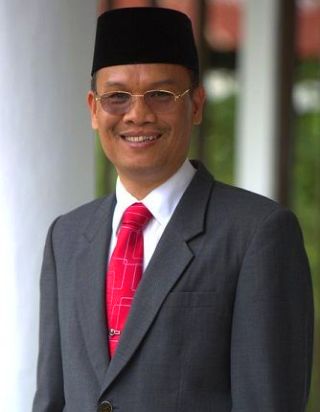 Pemko Pekanbaru Terima 1.000 Buku Sumbangan