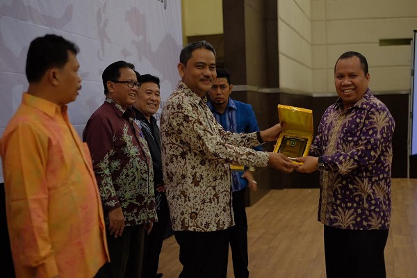 Dinilai Peduli Terhadap PKH KPM, Pemda Kabupaten Meranti Sabet 5 Penghargaan Sekaligus