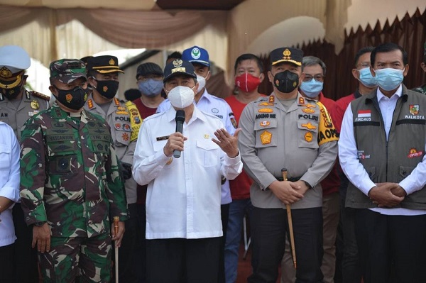 Minggu Ketiga Februari  Pedagang Divaksin Covid-19, Syamsuar Blusukan ke Pasar Senapelan