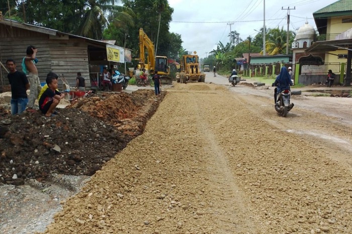 Perbaikan Jalan di Inhu Ditargetkan Tuntas  September
