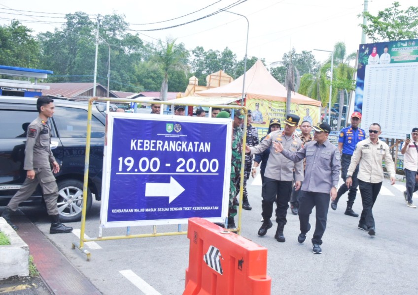 Pastikan Kelancaran Arus Mudik yang Nyaman dan Lancar, Wabup Bagus Santoso Tinjau Posko Lebaran Idul Fitri
