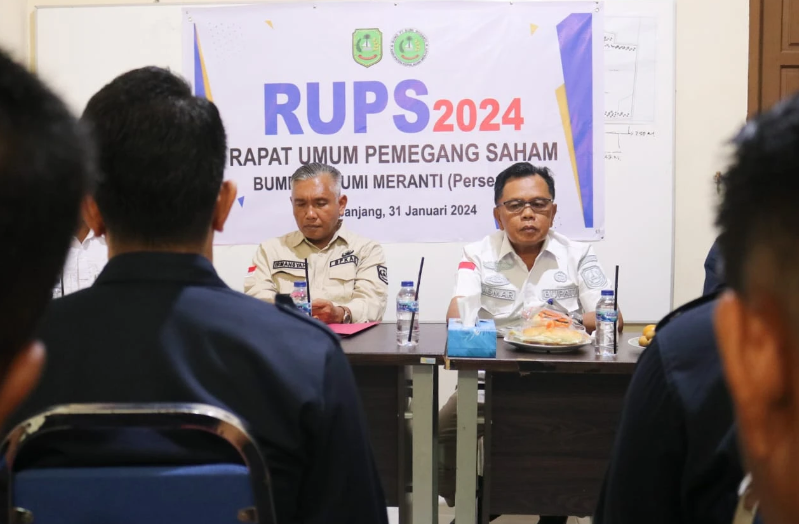 Plt Bupati Asmar Pimpin RUPS BUMD PT Bumi Meranti