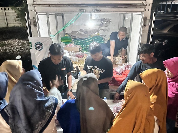 Layanan Mobil PAK AMAN Malam Tadi, Cabai Merah Hanya Rp60.000 Per Kilogram