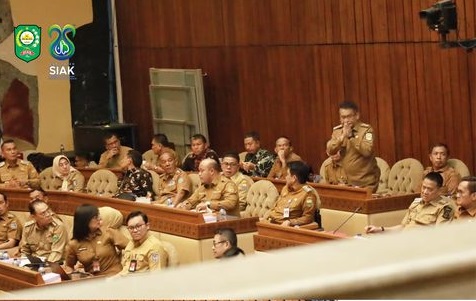 Pjs Indra Purnama Hadiri Rapat Kerja dengan Mendagri dan Komisi II DPR RI Terkait Kesiapan Pilkada Serentak