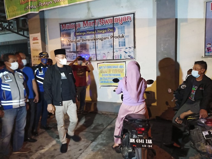 Kapolres Kampar Pimpin Operasi Justisi di Malam Hari, Terapkan Protkes dan Cegah Kerumunan