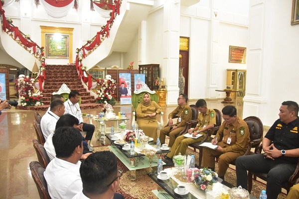 Bupati Kasmarni Dukung Penguatan Layanan Kelistrikan Bengkalis
