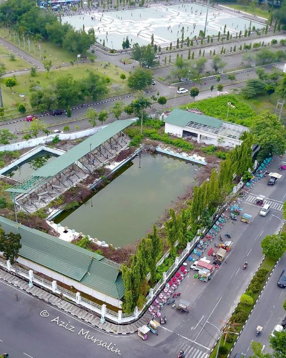 Kolam Renang Syariah Diganti Taman dan Payung Quran Center