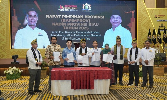 Kadin Riau dan UMRI Teken Kerja Sama di Sejumlah Program