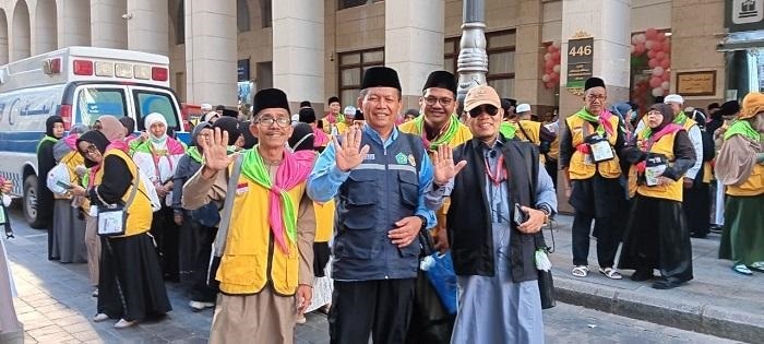 Jemaah Kloter Perdana Asal Pekanbaru  Tiba di Madinah, Mulai Lakukan Arbain