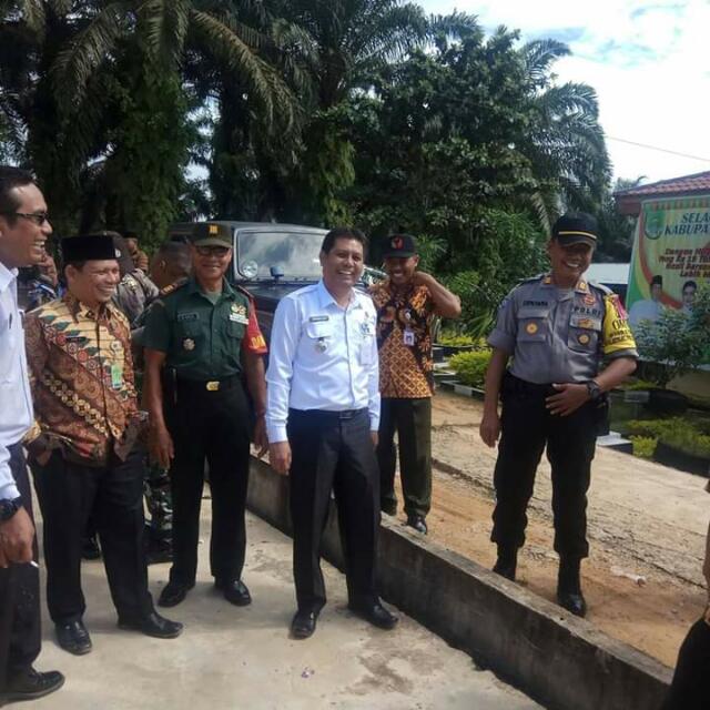 Dipasang di Fasilitas Pemerintah, Baliho Bacabup Rohul Murnis Mansyur Diturunkan