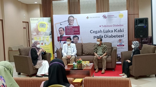 Eka Hospital  Gelar Talkshow Diabetes Cegah Luka Kaki