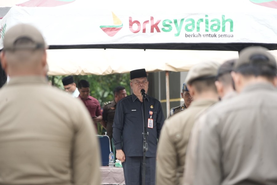 Pj Sekda Kuansing Muradi, M. Si Kukuhkan Petugas Intelkam dan Intelijen Satpol PP Kuansing Khusus Event Nasional Pacu Jalur 2026