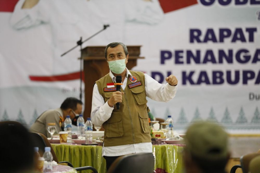 SEMBUH, Gubernur Syamsuar Diperbolehkan Pulang ke Rumah