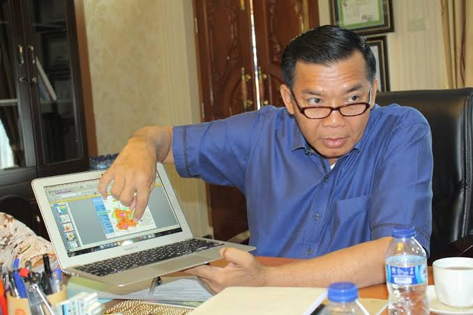 Berantas Desa Tanpa Listrik, Firdaus Komit Tingkatkan Elektrifikasi di Riau 