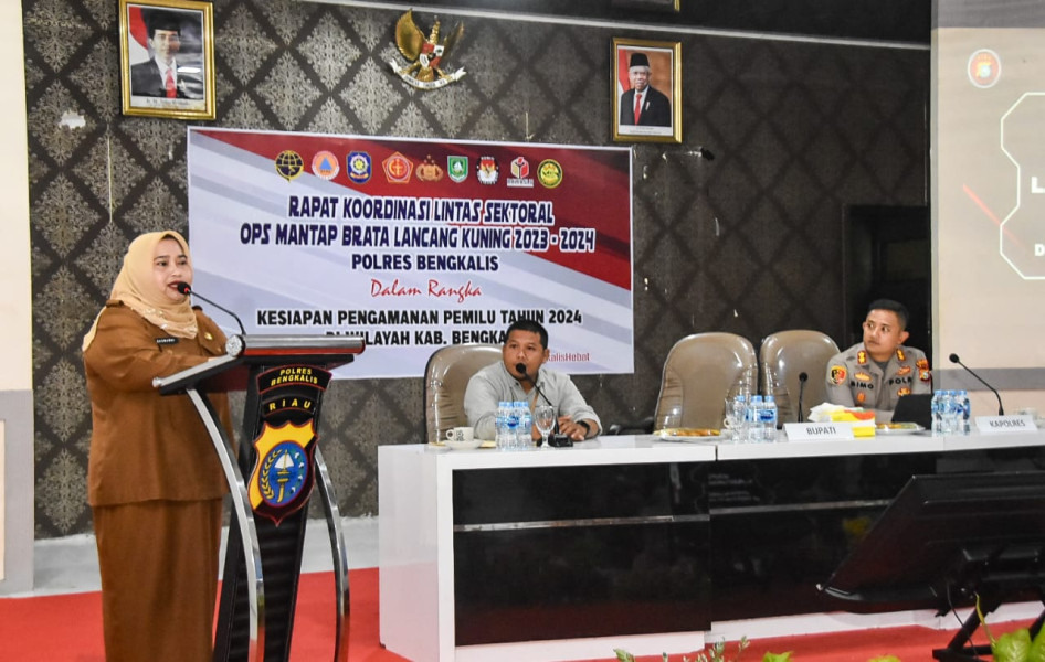 Kesiapan Pengamanan Pemilu 2024, Bupati Kasmarni Ikuti Rakor di Polres Bengkalis