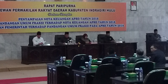 Paripurna Penyampaian Nota Anggaran, Pemerintah Usulkan APBD Inhu 2018  Rp1,196 Triliun
