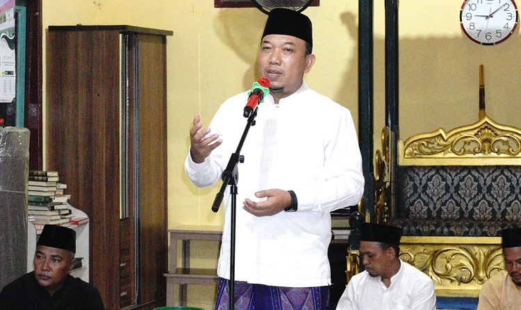 Wakil Bupati Siak Safari Ramadhan di Masjid Nurul Ikhlas Rawang Air Putih