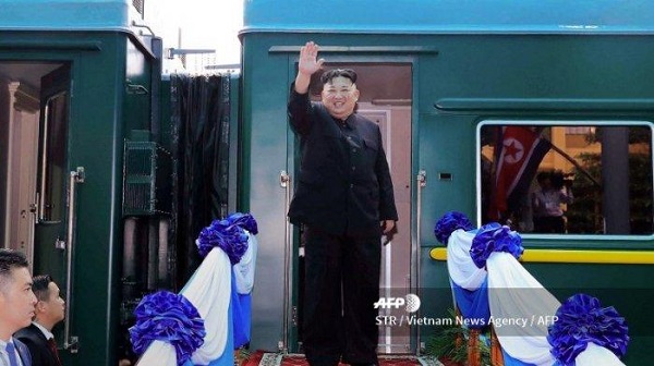 Dilaporkan Meninggal Dunia, Kim Jong Un  Muncul dan Sapa Warganya, ''Terima Kasih''