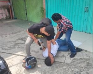 Diduga Maling Berkedok Kurir Paket Gasak Puluhan Rumah Kosong Saat Lebaran