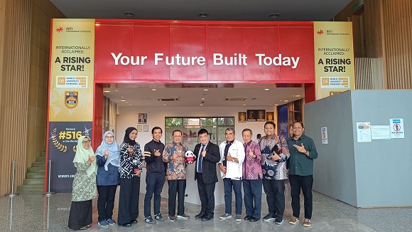 Pascasarjana UIR Jajaki Kerja Sama Student Exchange dengan INTI International University Malaysia