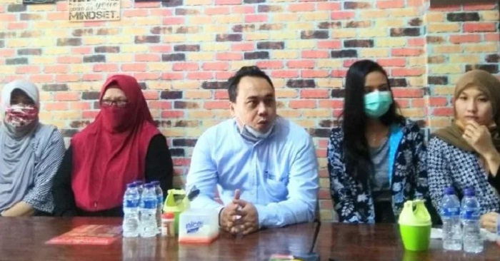 Tak Berniat Menuntut Ibu ke Pengadilan, Ini Penjelasan Anak-anak Damina, 'Kami juga Ingin Berbakti dan Merawat Ibu'