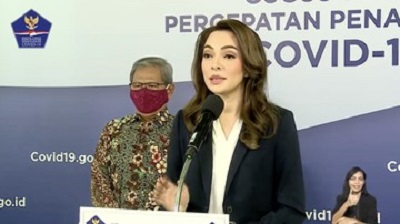 Duhai Cantiknya Bikin Adem, Tampil Bersama Ahmad Yurianto, Dokter Reisa Broto Asmoro Jadi Jubir Covid-19?