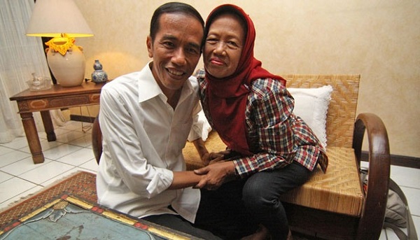 Kabar Duka, Ibunda Presiden Jokowi,  Sudjiatmi Notomiharjo Meninggal Dunia