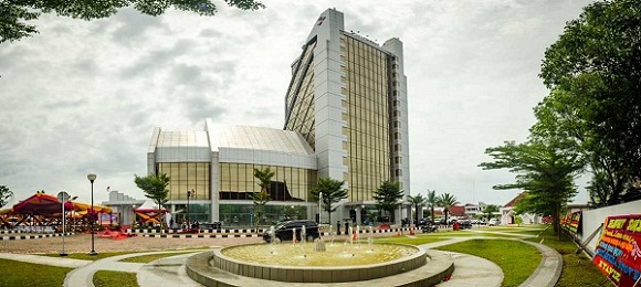 Bank Riau Kepri Kembali Peroleh Rating “A(idn)”  dari Fitch Rating