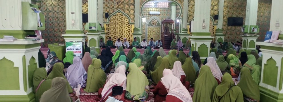 Plt Camat Pangkalan Kuras Hadiri “Muslimat Berzikir” di Masjid Paripurna Al-Falah Sorek Satu