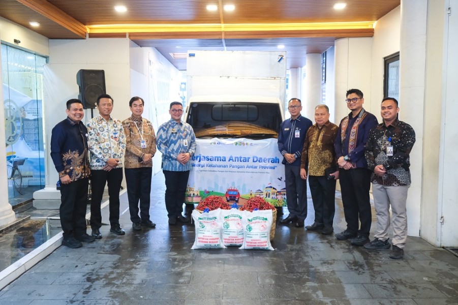 KAD Riau-Sumut Mulai Konkret, 6 Ton Beras dan 200 Kg Cabai Dikirim ke Riau