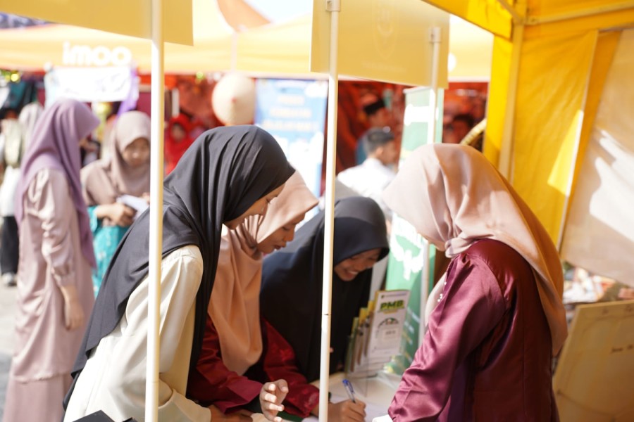 Pelayanan Pendaftaran Mahasiswa Baru Offline di Universitas Islam Riau