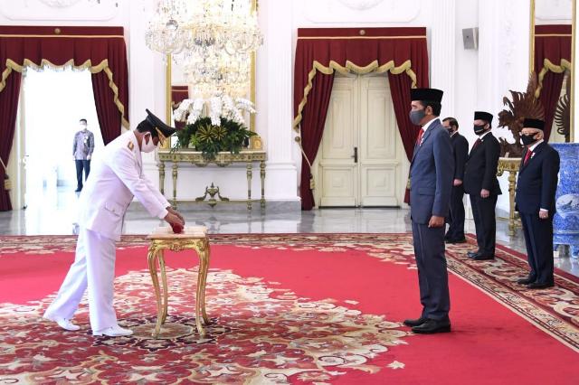 Usai Dilantik Presiden Jokowi, Gubernur Kepri dan 5 Stafnya Positif Covid-19, Diduga...